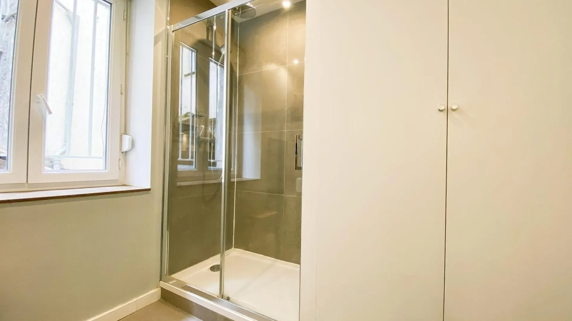#Gu Le Diodore T2 Design Hyper-Centre Grenoble